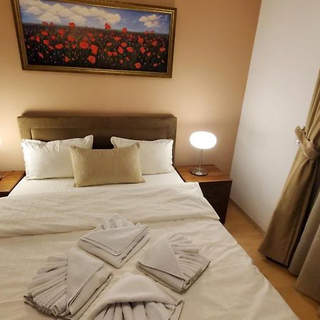 Diva Capitol Luxury Apartment Skopje Ngoại thất bức ảnh